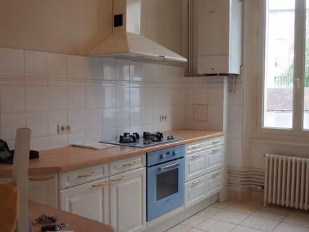 bel appartement lumineux type t2 bis de 77m2