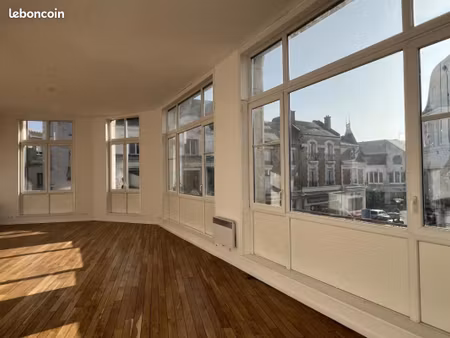 appartement 2 pièces 67 m²