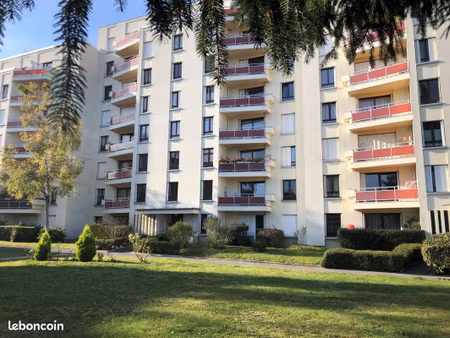 appartement 1 pièce 38 m²