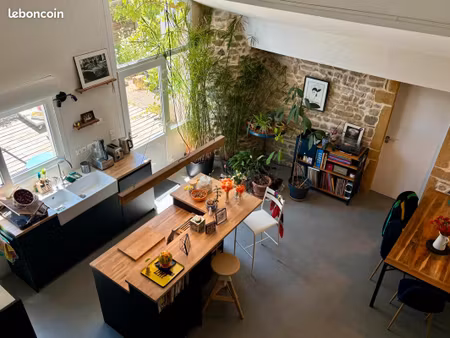 maison de charme de 156 m² – volumes atypiques au cœur de lentilly