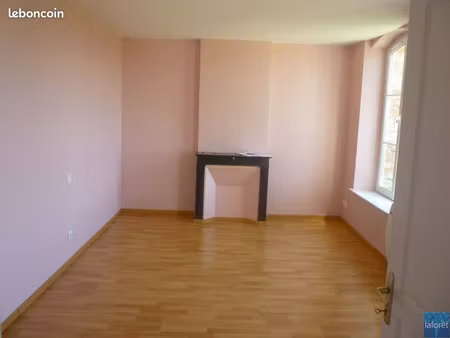 appartement 4 pièces 82 m²