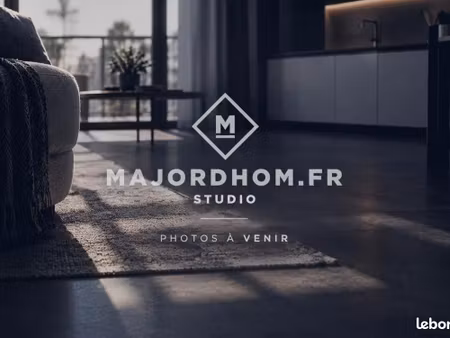 studio 1 pièce 9 m²