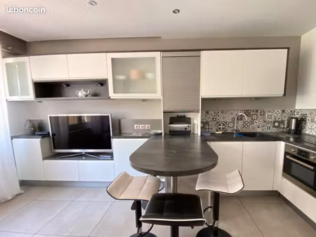 charmant t2 de 35 m² - entièrement rénové – quartier courier