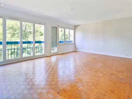 appartement 4 pièces 110 m²
