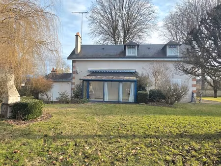 maison 5 pièces 143 m²