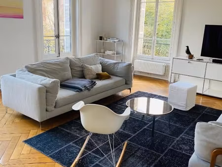 appartement 5 pièces 151 m²