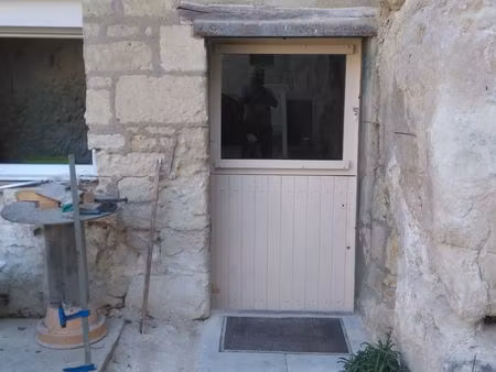 maison troglodyte + 2 troglo +cave vin