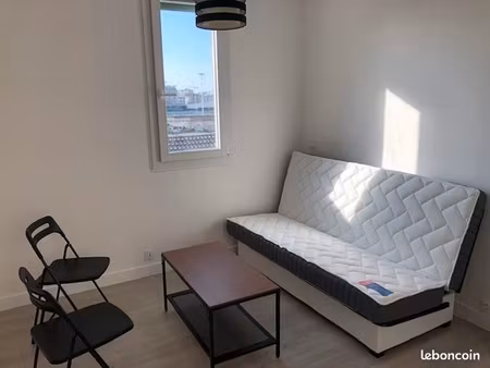 studio lumineux saint ouen