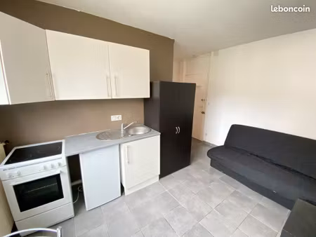 studio 1 pièce 16 m²