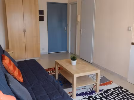 studio meublé