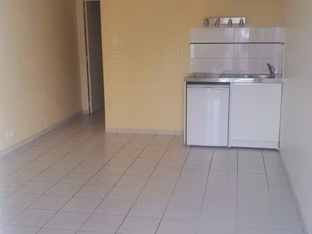 maison t2 / jardin / plein pied/ cholet