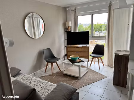 loue studio cabine 23m2 + balcon
