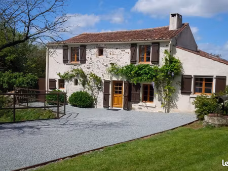 maison 5 pièces 140 m²