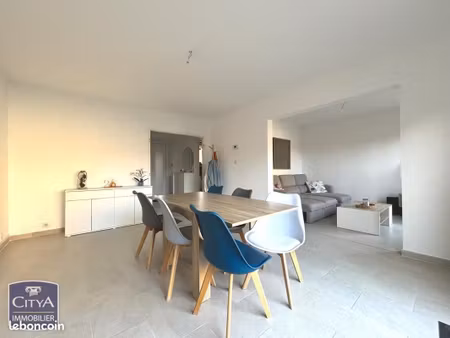 maison 4 pièces 93 m²