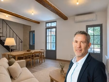 appartement 9 pièces 206 m²