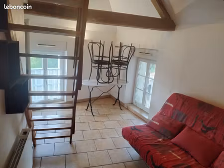 studio étudiant avec mezzanine toutes charges comprises à côté du lycée agricole