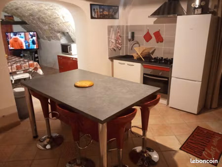 chambre à louer avec salle de bain privé
