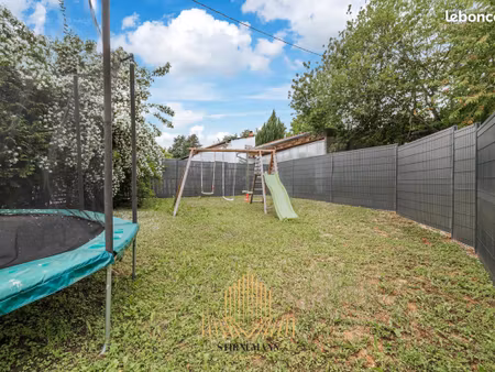 maison familiale 4 chambres jardin