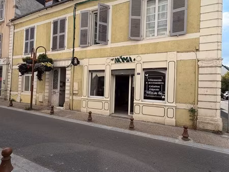 local commercial à louer