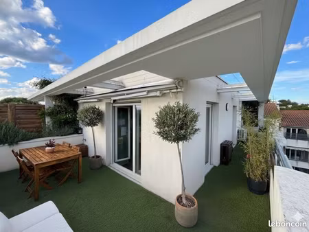 location - duplex t3 de 82m2 avec terrasse panoramique | coeur st-priest village