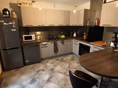 à louer – belle maison individuelle 2 chambres – emplacement recherché