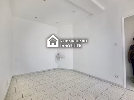 local commercial 24 m² château-gontier