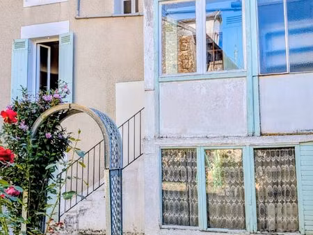 maison 6 pièces de 110m2 avec jardin