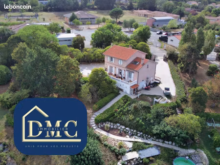 maison 6 pièces 185 m²