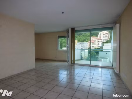 appartement 4 pièces 74 m²