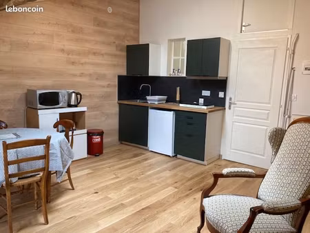 grand studio chez l'habitant