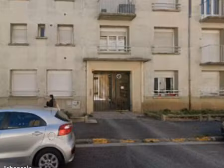 parking/box 13 m² reims