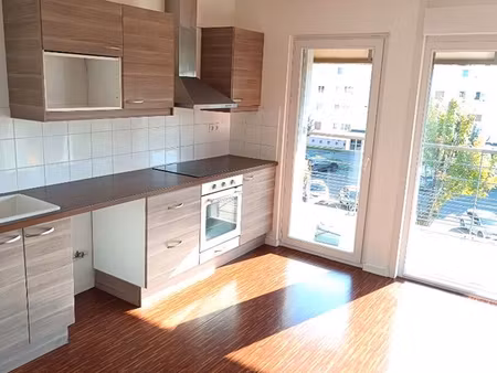 appartement 3 pièces 63 m²