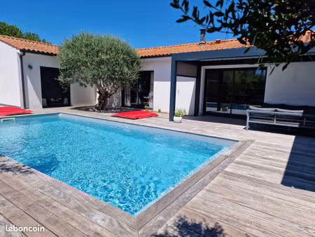 royan villa contemporaine 145m2 (+garage attenant 25m2)-piscine chauffée- dpe a- 799 000