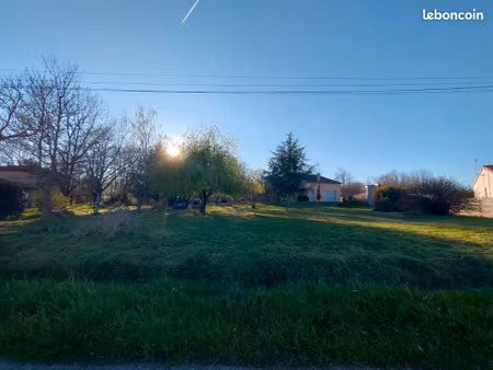 maison individuelle au calme proche des commodités  à savenès près de toulouse