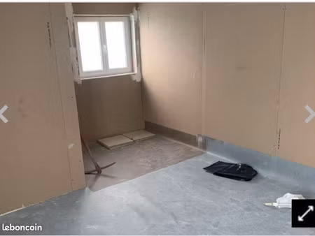 garde-meuble / box de stockage de 19m2