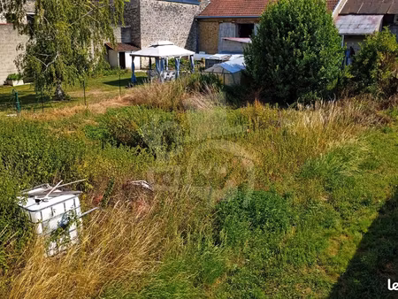 terrain 350 m² juniville