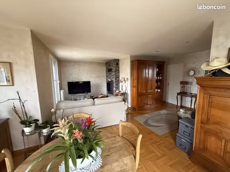 appartement 3 pièces . 77m2 . lognes (77)