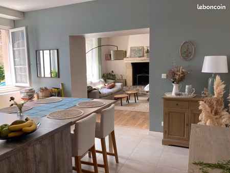 maison familiale de ville 7 pièces avec jardin