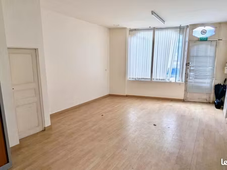 local commercial 30 m²