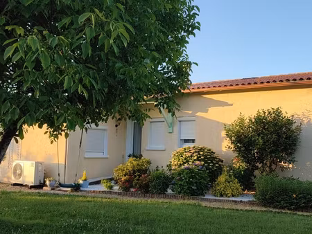 maison de plain-pied 109 m²  centre de prigonrieux à pied