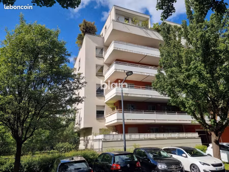 appartement 3 pièces 67 m²