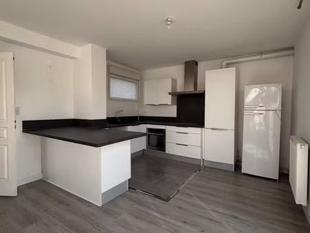 appartement 3 pièces 63 m²