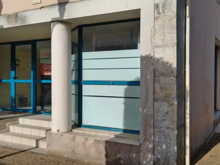 bureau 45 m²
