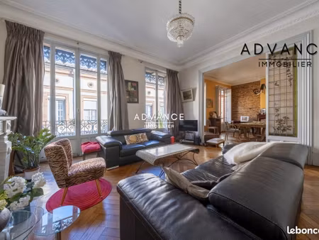 appartement 6 pièces 202 m²
