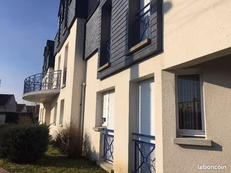 appartement f4 en duplex dans résidence au calme