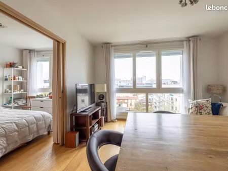 appartement 4 pièces 56 m²