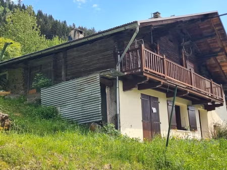 hauteluce (73620) – chalet à réhabiliter avec permis de construire purgé