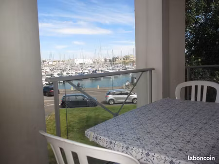 appartement t3 vue imprenable s/port de plaisance