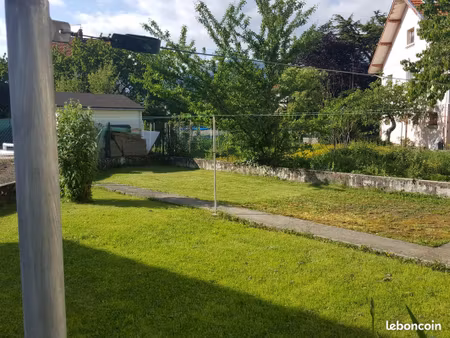villa 5 pièces 98 m²