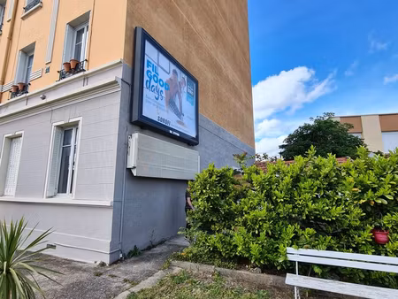 loue t1 meublé rdc avec jardin 41m2